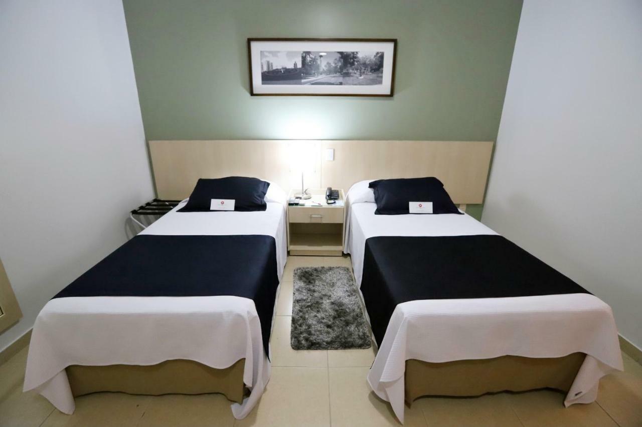 Hotel Maione ゴイアニア エクステリア 写真